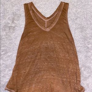 brown tank top